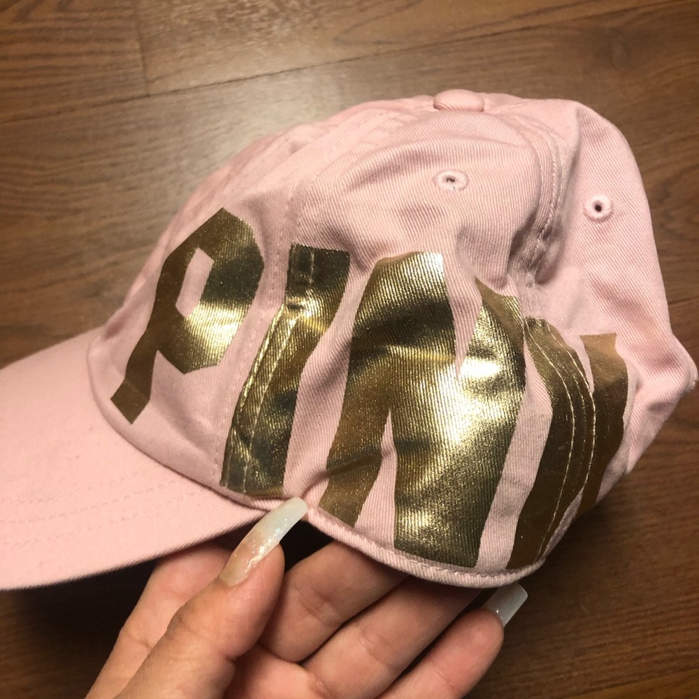 Pink Hat - Picture 3 of 8